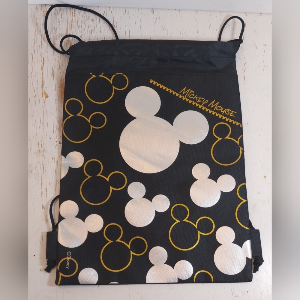 Disney NWT Mickey Mouse Black Gold White Drawstring Backpack Child Bag Tote Gift